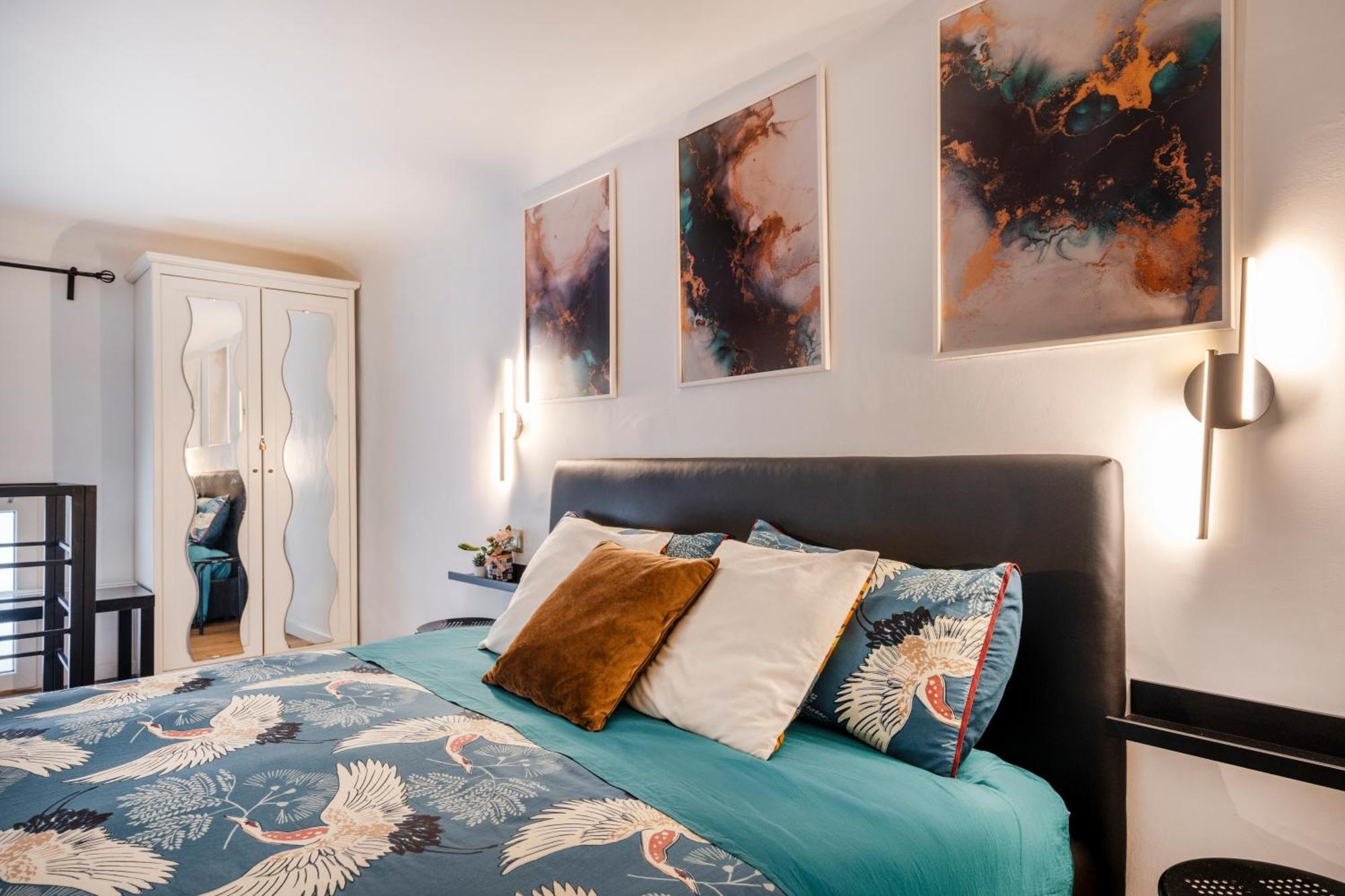 Liz Apartment