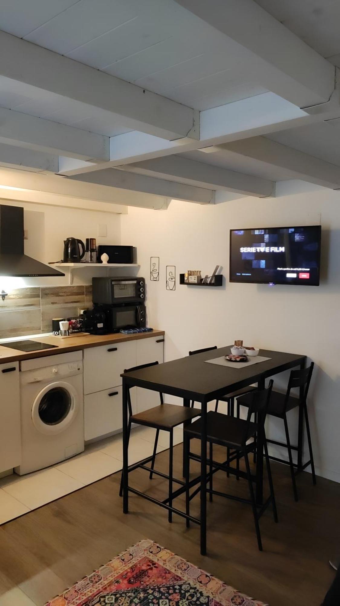 Liz Apartment Bari
